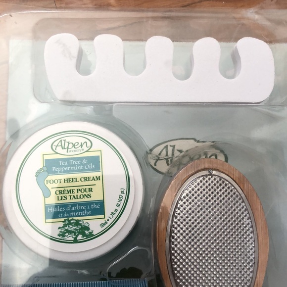Allen Foot Care Kit - Picture 3 of 4